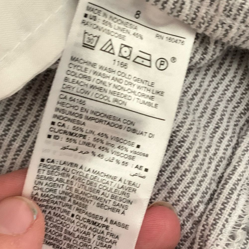 Old Navy gray striped linen blend shorts- 8 - Picture 6 of 6